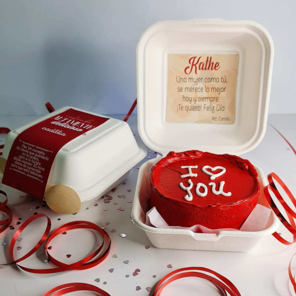 Mini cake torta personalizada de regalo para el día de la mujer Cadalia Festytortas Medellin