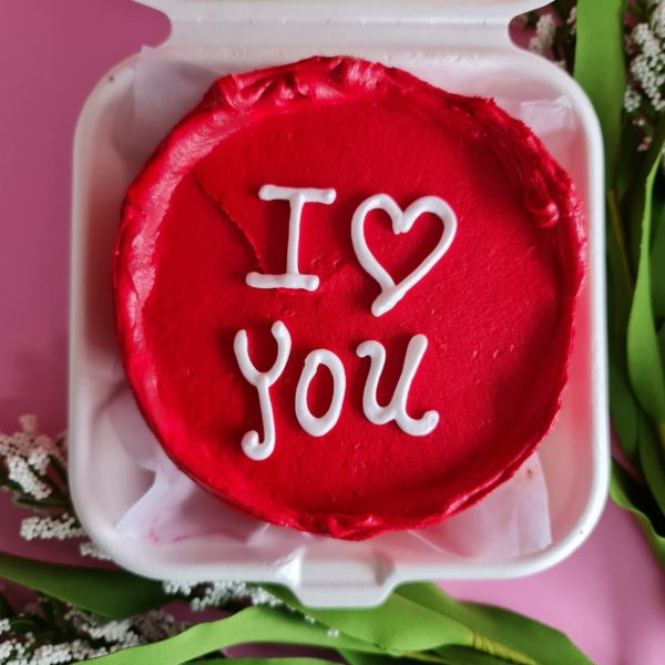 Mini cake torta personalizada de regalo para el día de la mujer Cadalia Festytortas Medellin I Love you